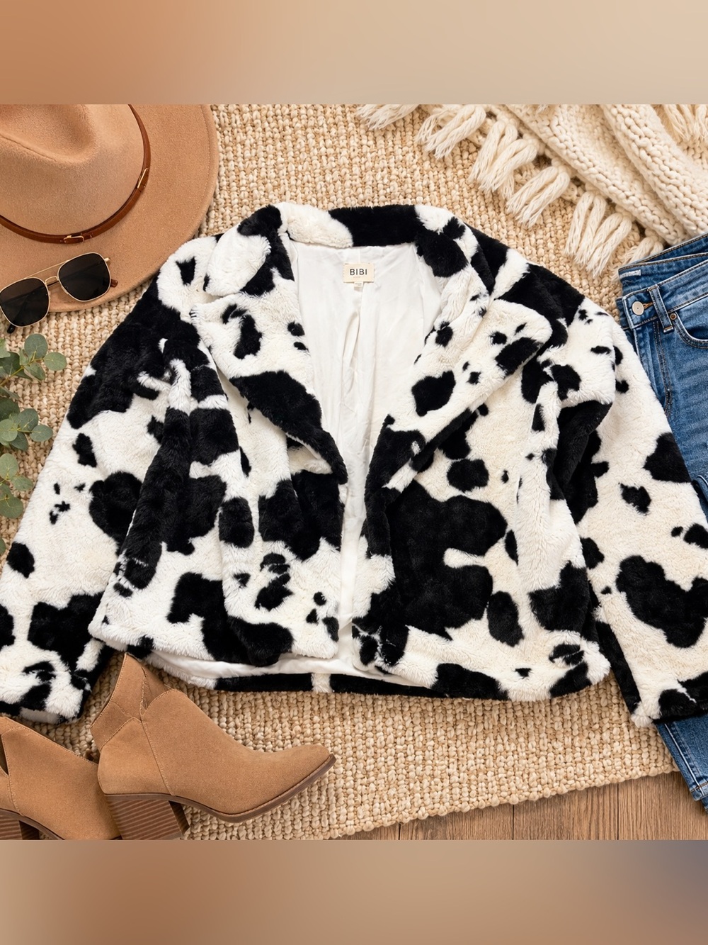 BiBi Black White Cow Print Faux Fur Jacket Women’s Large Western Coat